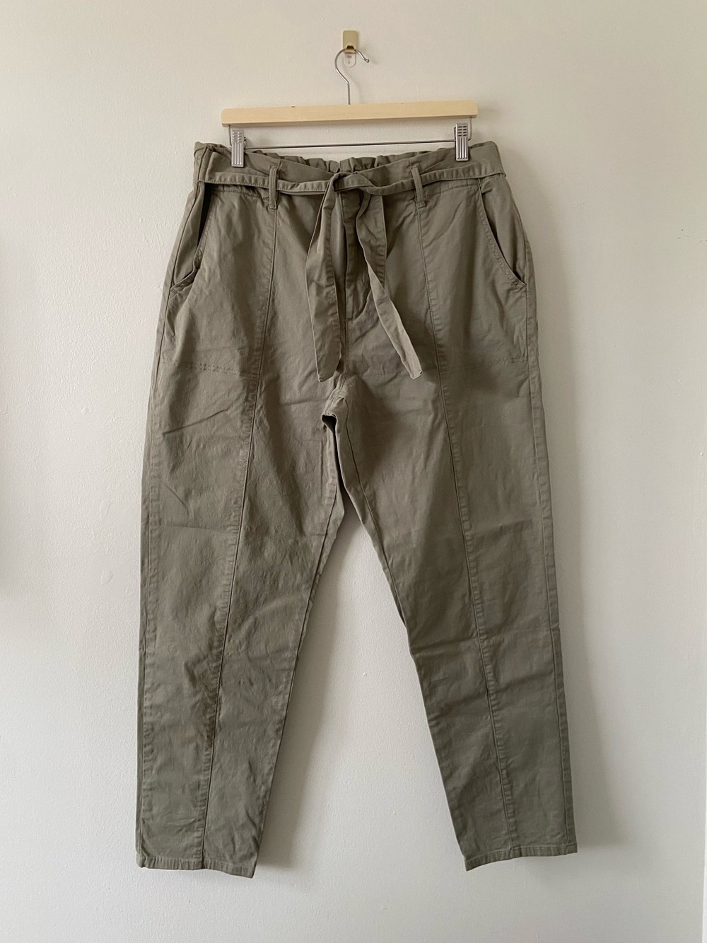 Reitmans Belted Chino Style Pants